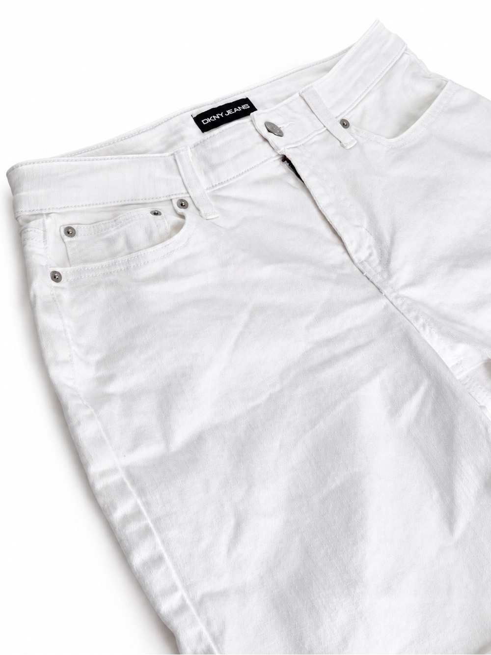 DKNY JEANS Women’s Bermuda Denim Shorts White Mid Rise Cuffed Size 12